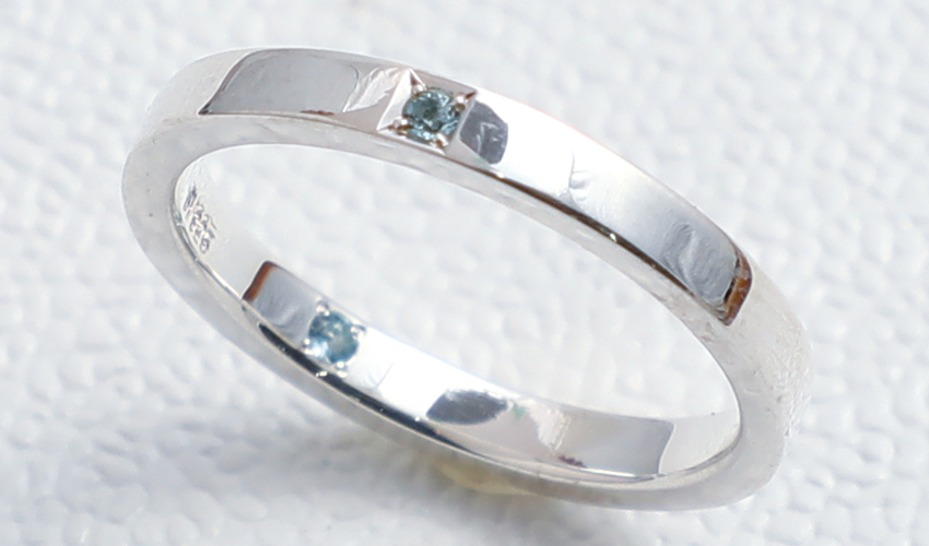 2回目以降のご来店で誕生石プレゼント(ダイヤモンド含む)